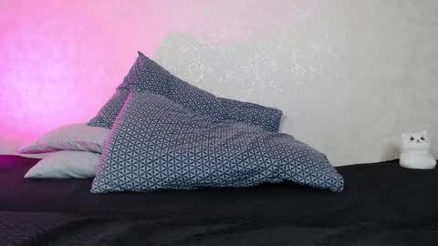 Hesssa Prime time  The broadcasts start at 3am and 3 pm London time  online show from 16, 9, 2025