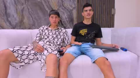 heteros men online show from 19, 11, 2025