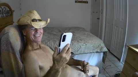 hewes1 online show from 12, 2, 2025