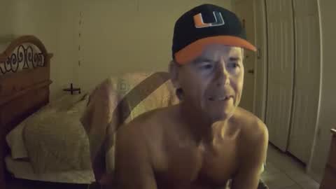 Snapshot of hewes1 chatting on 16, 1, 2026 hewes1 online show from 16, 1, 2026