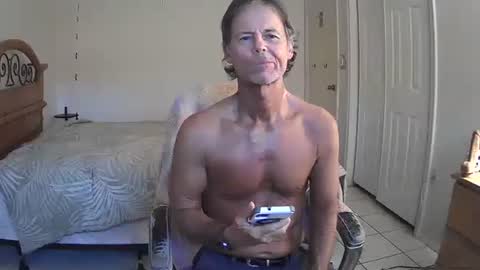 Snapshot of hewes1 chatting on 15, 3, 2026 hewes1 online show from 15, 3, 2026