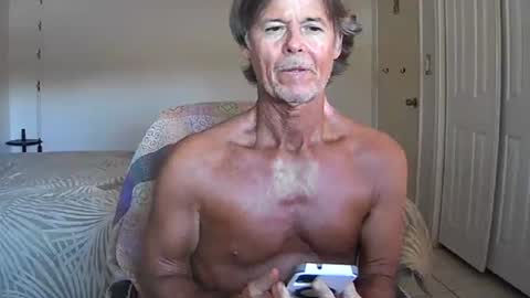 Snapshot of hewes1 chatting on 3, 4, 2026 hewes1 online show from 3, 4, 2026