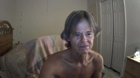 Snapshot of hewes1 chatting on 27, 6, 2026 hewes1 online show from 27, 6, 2026