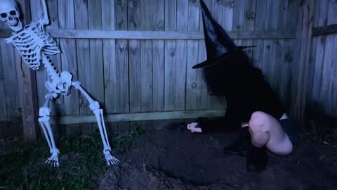 Snapshot of hexivu chatting on 29, 10, 2025 salem online show from 29, 10, 2025