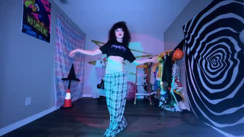 Snapshot of hexivu chatting on 14, 11, 2025 salem online show from 14, 11, 2025