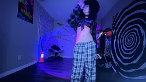 Snapshot of hexivu chatting on 17, 11, 2025 salem online show from 17, 11, 2025