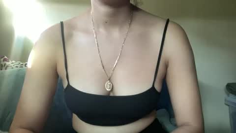 Snapshot of heybluebabe chatting on 5, 11, 2025 Blue online show from 5, 11, 2025