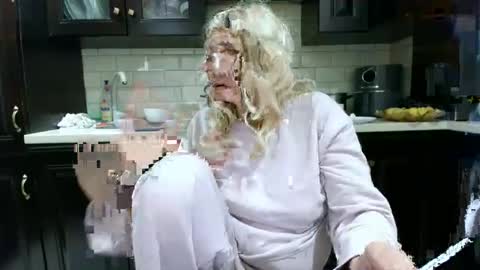 Heyheygrey online show from 16, 11, 2025