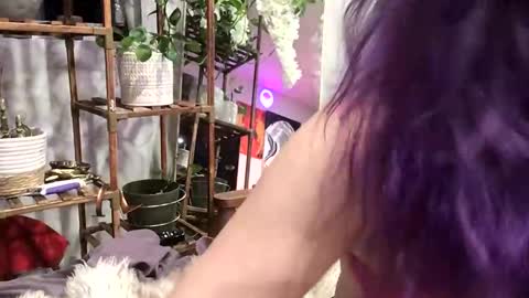 FlexieFae online show from 3, 1, 2025