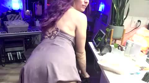 FlexieFae online show from 17, 1, 2025