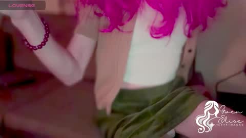 Gwen Elise online show from 5, 11, 2025