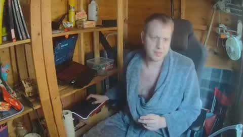 Snapshot of hharveyden chatting on 23, 3, 2026 H Dawg online show from 23, 3, 2026