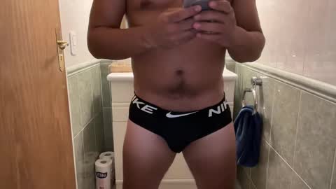 hhernan1 online show from 16, 1, 2025