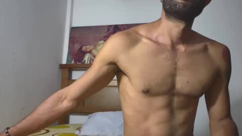 hideonbush online show from 1, 4, 2026