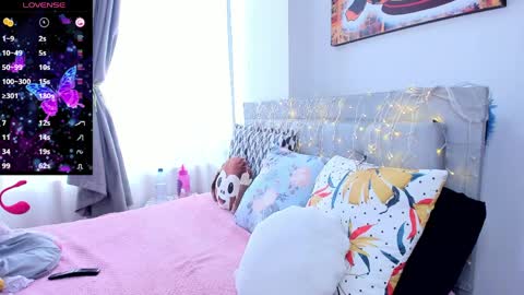 Snapshot of hidianapaola chatting on 2, 4, 2026 Diana online show from 2, 4, 2026