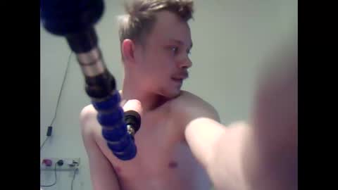 Snapshot of highman27 chatting on 16, 2, 2025 highman27 online show from 16, 2, 2025