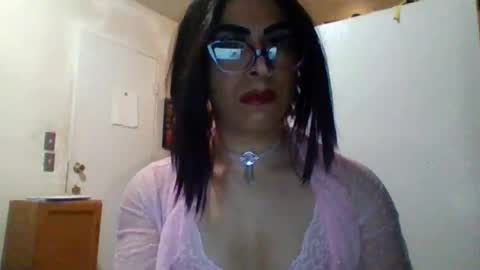 Snapshot of hihheelstranny chatting on 18, 4, 2026 hihheelstranny online show from 18, 4, 2026