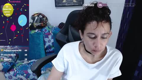 Snapshot of hikaryfire chatting on 3, 1, 2025 hikaryfire online show from 3, 1, 2025