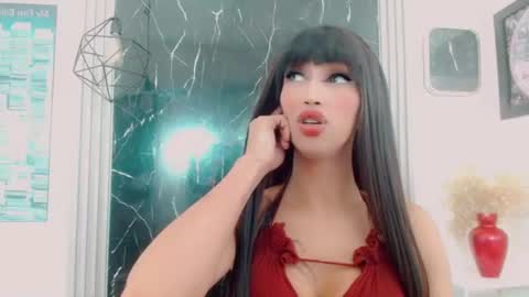 Snapshot of hilary_avilan chatting on 11, 7, 2026 Hilary Avilan online show from 11, 7, 2026