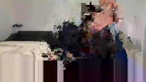 Dominicanwildboy online show from 4, 3, 2026