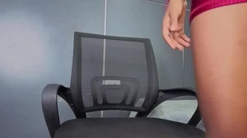  Hillary  online show from 13, 1, 2026