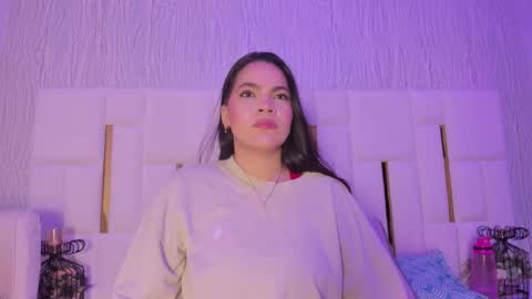 Hillary online show from 28, 10, 2025