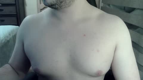 Snapshot of himbo_fox chatting on 2, 7, 2026 Himbo fox online show from 2, 7, 2026