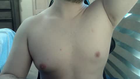 Snapshot of himbo_fox chatting on 7, 7, 2026 Himbo fox online show from 7, 7, 2026