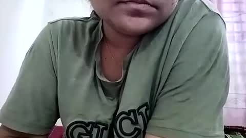 himuhimu22 online show from 15, 12, 2025