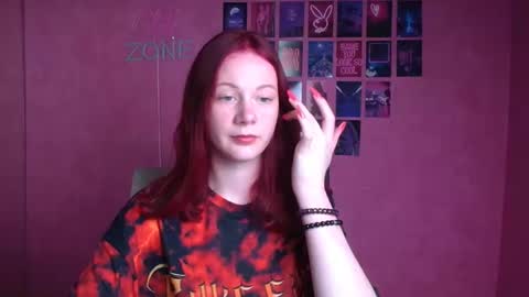 Snapshot of hinabliss chatting on 9, 5, 2026 Hinata online show from 9, 5, 2026
