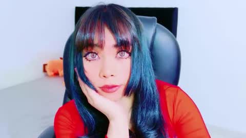 Hinata online show from 8, 4, 2026