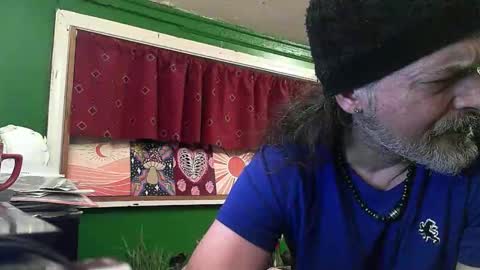 Snapshot of hippiedad333 chatting on 26, 4, 2026 hippiedad333 online show from 26, 4, 2026