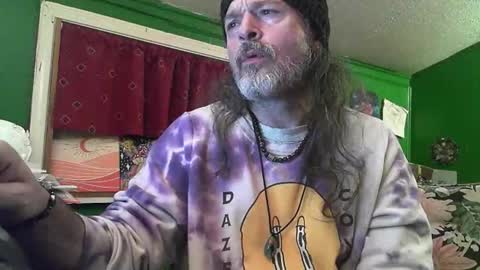 Snapshot of hippiedad333 chatting on 27, 4, 2026 hippiedad333 online show from 27, 4, 2026