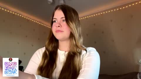 Snapshot of hirokosersen chatting on 13, 3, 2026 I am Amy ntmu Lets hit 10 Thumbs Up together online show from 13, 3, 2026