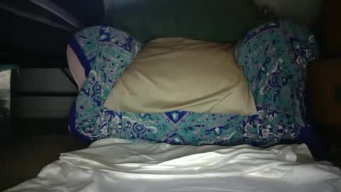 Snapshot of hisnotyours chatting on 12, 9, 2025 Grace online show from 12, 9, 2025