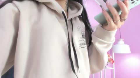 hiyakasudere_ online show from 1, 10, 2025