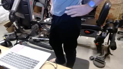 Nick online show from 8, 4, 2026