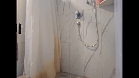 hockeyjock17 online show from 8, 4, 2026