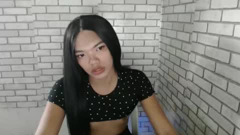 Guinevere3 online show from 7, 1, 2026