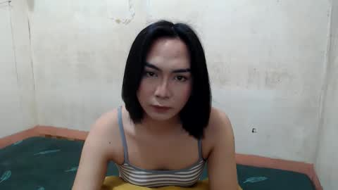 Snapshot of hoelykim chatting on 24, 5, 2026 Kim3 online show from 24, 5, 2026