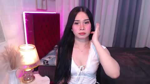 Snapshot of hoelymolly chatting on 11, 1, 2026 hoelymolly online show from 11, 1, 2026