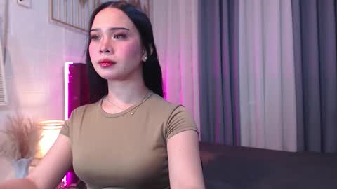 Snapshot of hoelymolly chatting on 16, 1, 2026 hoelymolly online show from 16, 1, 2026