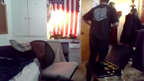 hoglegg99384194 online show from 21, 1, 2025