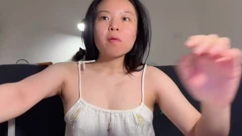 amy online show from 19, 4, 2026
