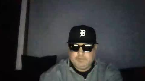 Snapshot of holden_minutz chatting on 6, 2, 2026 holden_minutz online show from 6, 2, 2026