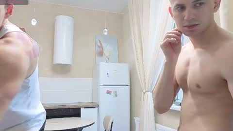 Snapshot of holiday_boys chatting on 14, 7, 2026 Extaz Athrey Howard online show from 14, 7, 2026
