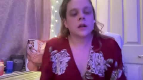 Snapshot of holly23hopefull chatting on 18, 12, 2024 Hollys Drive threw Side Of CB. online show from 18, 12, 2024