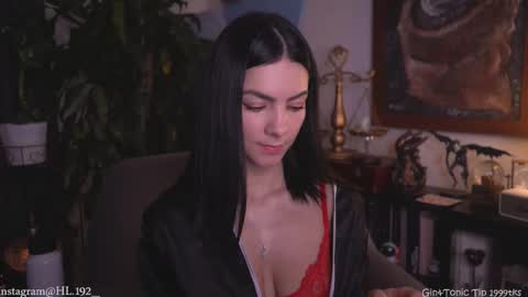 Snapshot of hollylinder_ chatting on 21, 2, 2026 Holly Linder online show from 21, 2, 2026