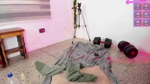 Snapshot of hollymollyxoxo chatting on 16, 5, 2026 Molly online show from 16, 5, 2026
