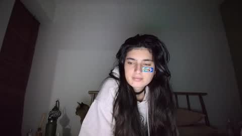 hollyshit_ online show from 26, 9, 2025